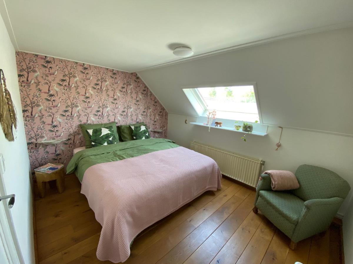 Bed and Breakfast Het Opgemaakte Bed Haps Exterior foto